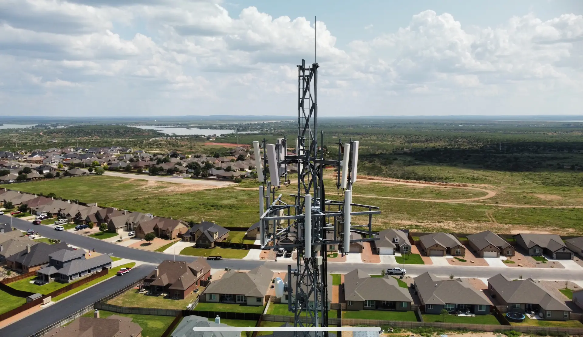 Wireless network infrastructure tower and communications equipment